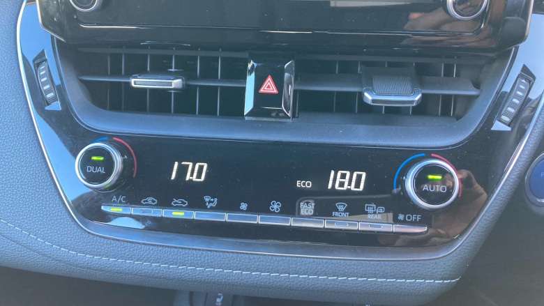 Toyota Corolla 1.8 VVT-i Hybrid Icon 5dr CVT Hybrid Hatchback